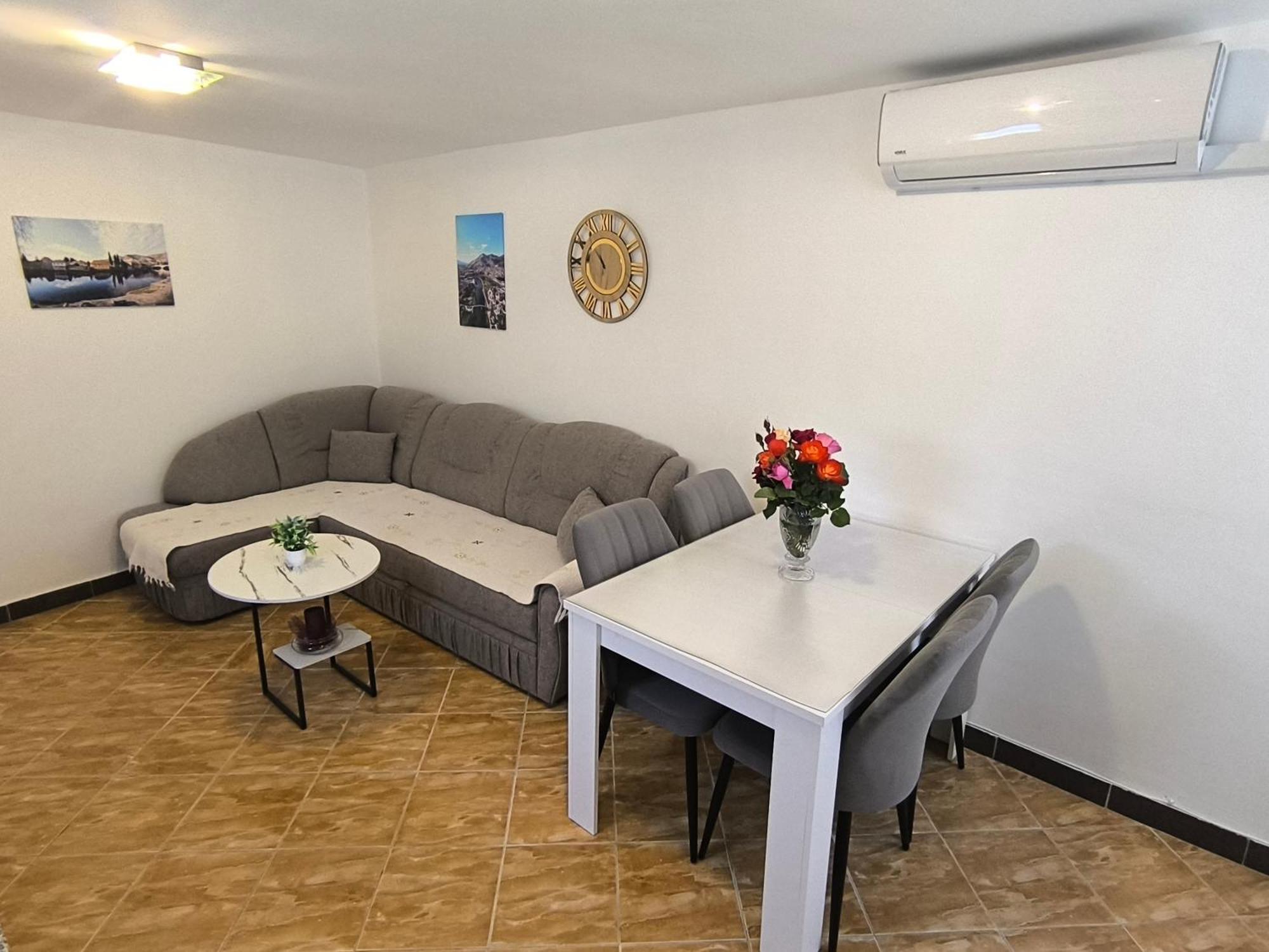 Apartman Vukalovic Τρέμπινιε Εξωτερικό φωτογραφία